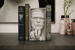 Sujetalibros Frankenstein Terror